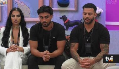 Apanhado! Fábio leva dura reprimenda da Voz após expor segredo a Liliana - Secret Story