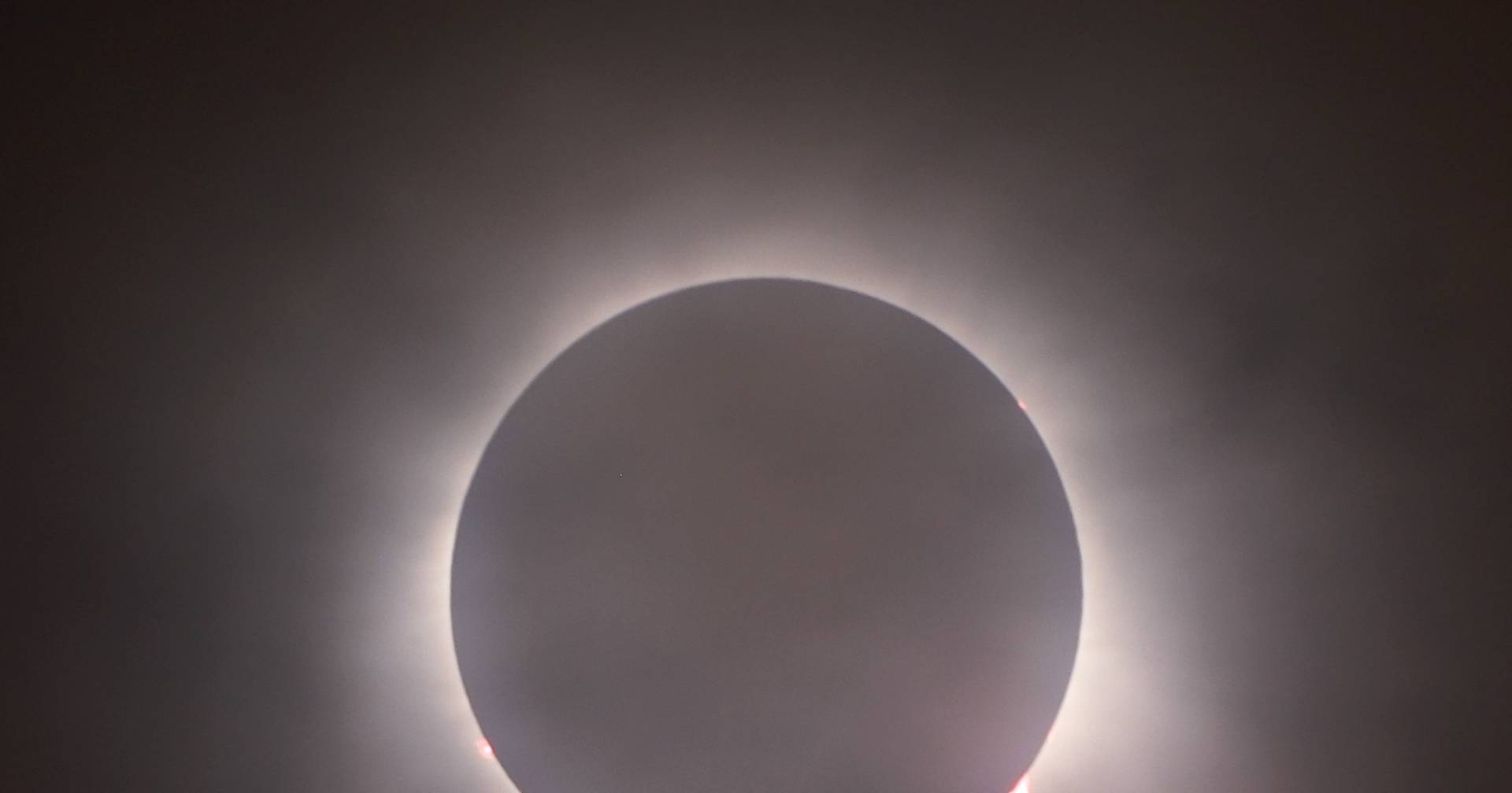 Eclipse solar total do século será visível no sul da Península Ibérica