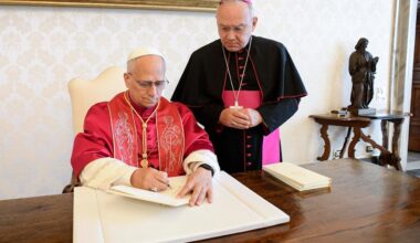 Papa Leão XIV assina a sua primeira Exortação Apostólica: "Dilexi te"