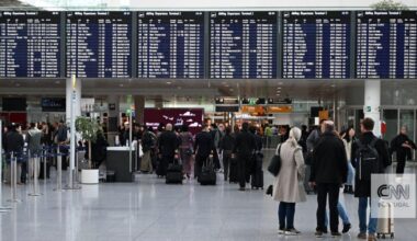 Alertas de drones obrigam a suspender novamente operações no aeroporto de Munique. Previstos "atrasos ao longo de todo o dia"