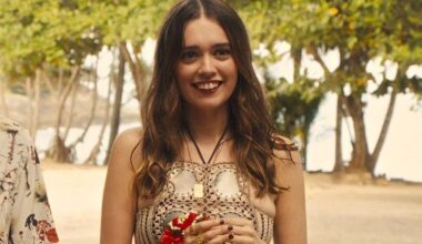 Atriz afirma que denunciar piada feita com ela em programa de comédia foi como enfrentar valentões na infância: "Não me arrependo"
