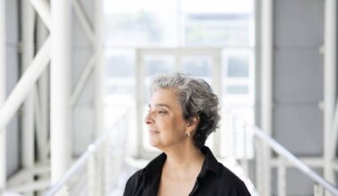 “Há quatro ou cinco décadas, ter cancro da mama era uma sentença de morte. Já não o é. Há solução para cerca de 85% dessas mulheres”