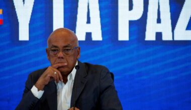 Venezuela denuncia planos de grupo extremista para atacar embaixada dos EUA