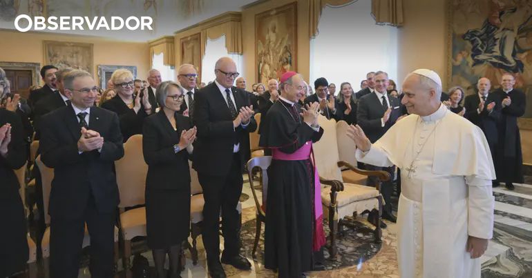 Papa Leão XIV revoga decisões financeiras de Francisco – Observador
