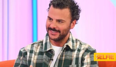 João Ricardo deixa piropo a ex-concorrente de "Secret Story": "Gata"