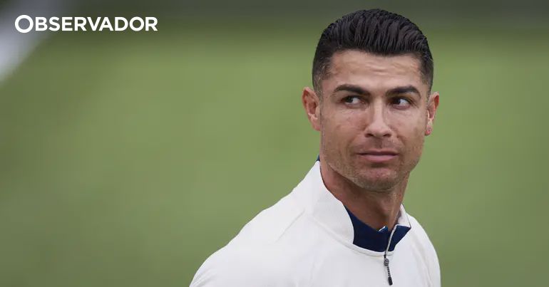 Cristiano Ronaldo é o primeiro futebolista multimilionário – Observador