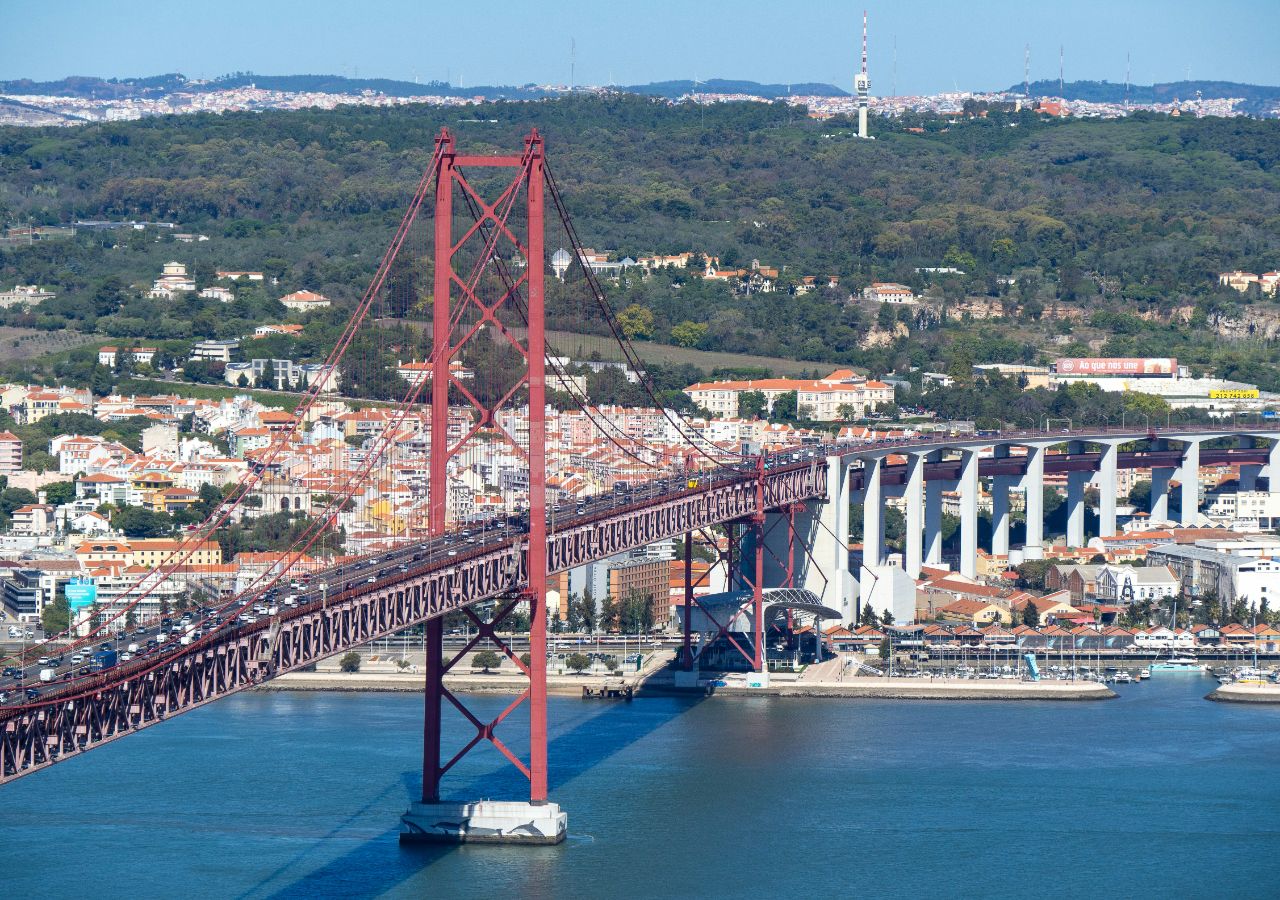Obras na ponte 25 de Abril vão afetar o trânsito em Lisboa a partir desta quinta-feira, dia 9 de outubro