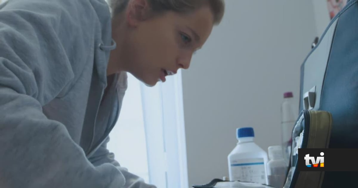 A Fazenda: Eva acorda e ouve o plano diabólico de Joel - Novelas