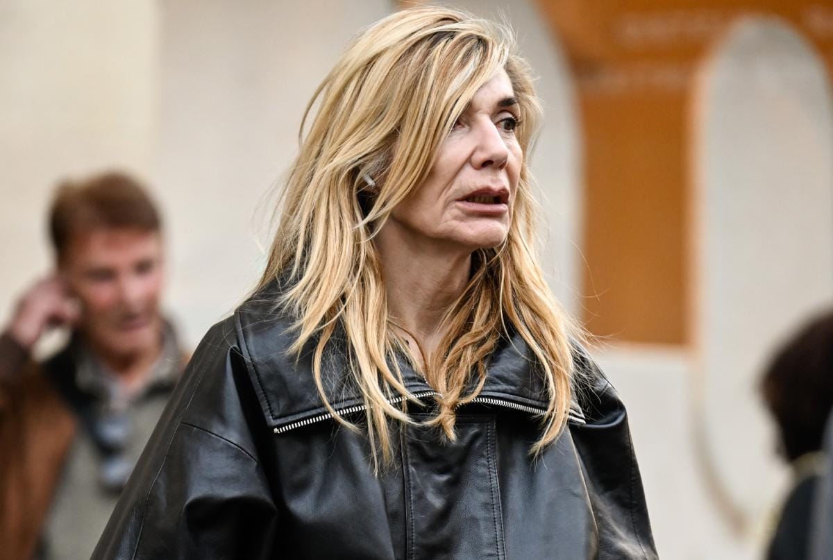 Em que parte do rosto não deves aplicar maquilhagem depois dos 50 anos