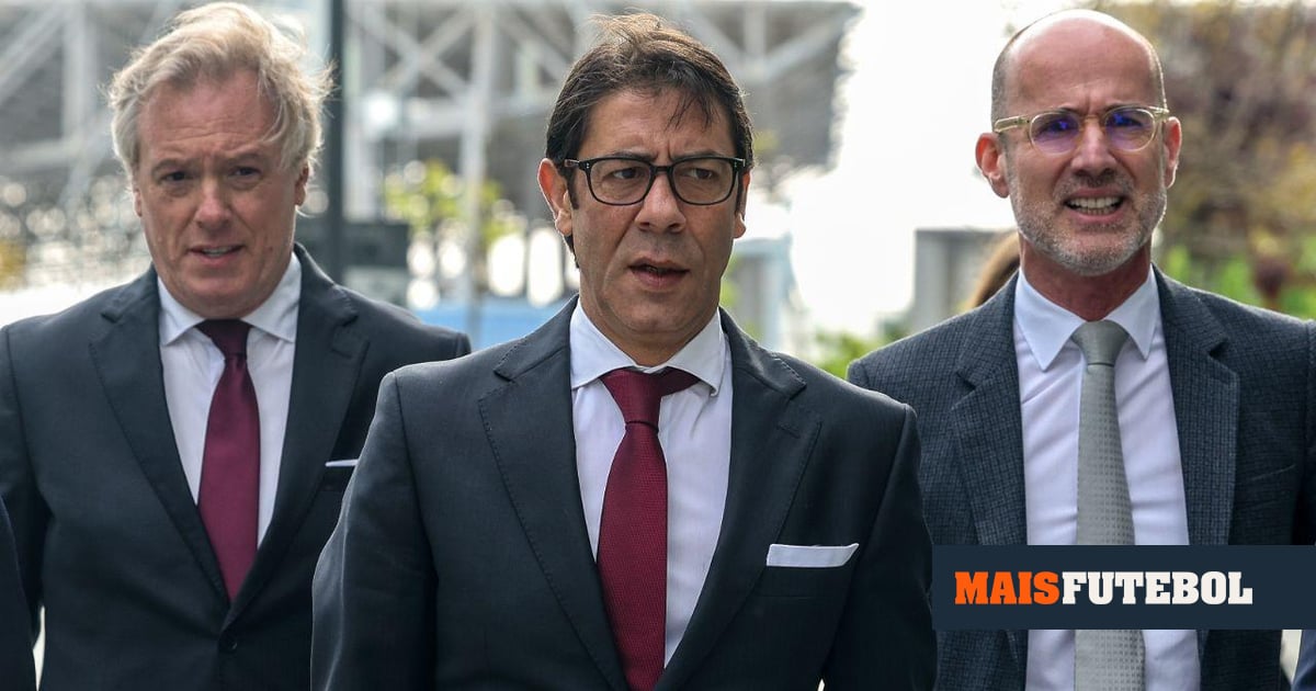 Benfica: Rui Costa cancela presença no Portugal Football Summit