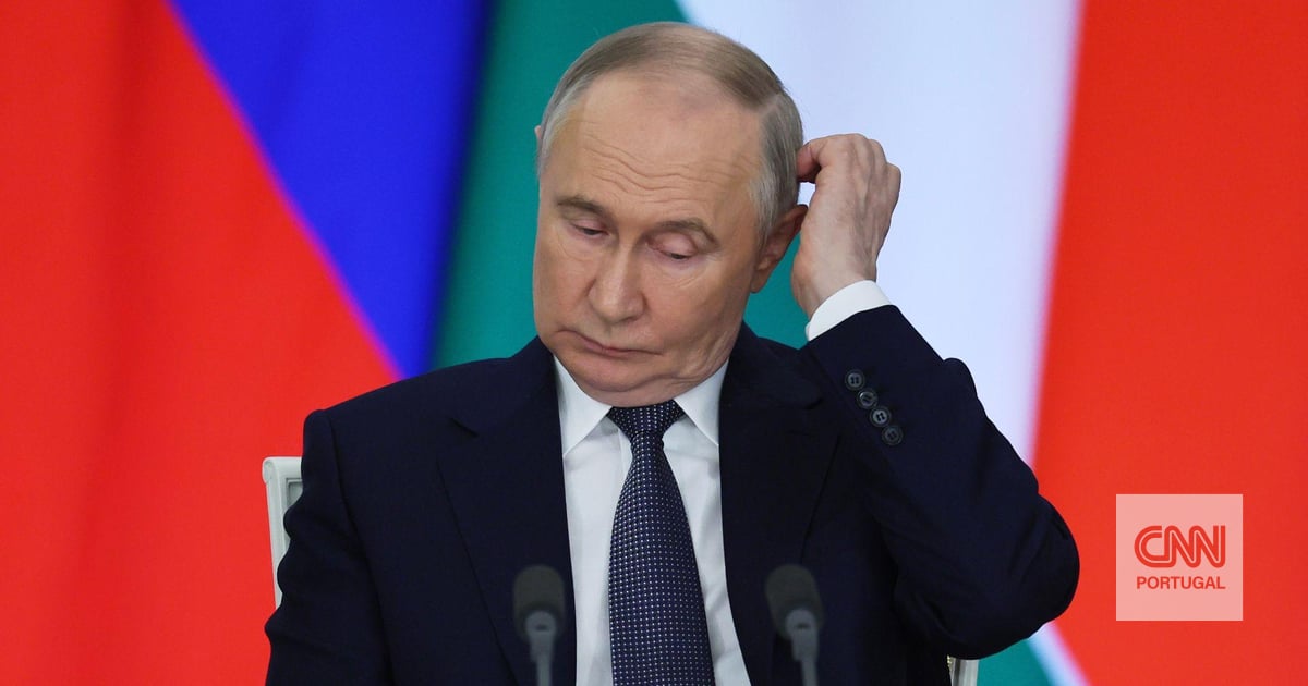 Putin adia cimeira Rússia-Mundo Árabe por falta de presenças