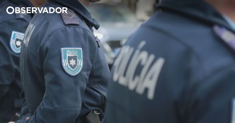 Bebé nasce na via pública perto do hospital de Sintra – Observador