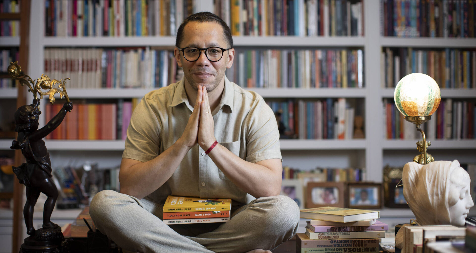'Coração sem Medo' é o livro mais consistente de Itamar - 11/10/2025 - Ilustrada
