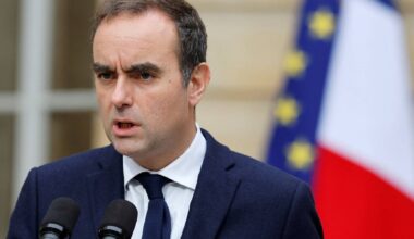 Macron reconduz Sébastien Lecornu como primeiro-ministro: "Aceito, por dever"