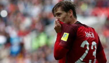 Adrien Silva anuncia fim da carreira de futebolista