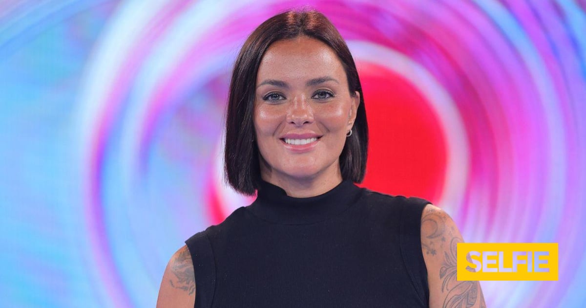 Ao lado dos pais e em lugar inesperado: Marta Cruz mostra "tesourinho" com cerca de 30 anos!