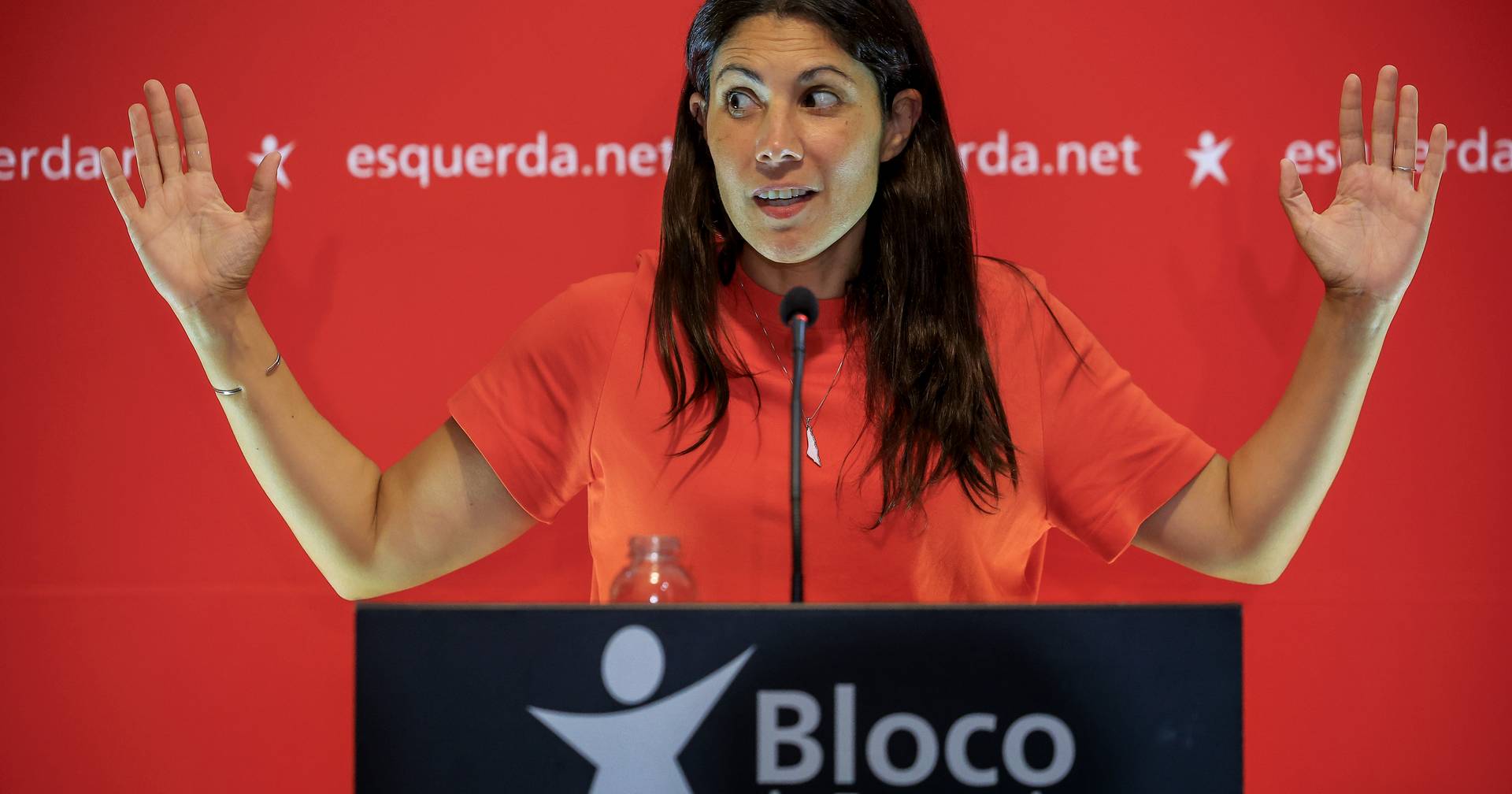 Mortágua acusa Governo de transformar Portugal em "cúmplice direto" de genocídio: Montenegro "mentiu ao povo português"