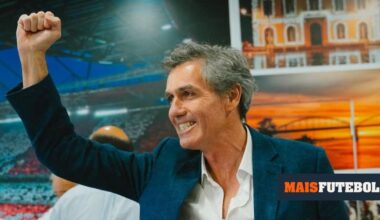 Benfica: Noronha Lopes entrega lista de candidatura à presidência