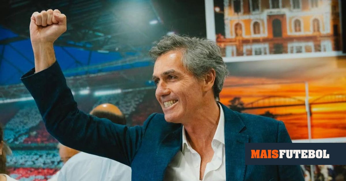 Benfica: Noronha Lopes entrega lista de candidatura à presidência