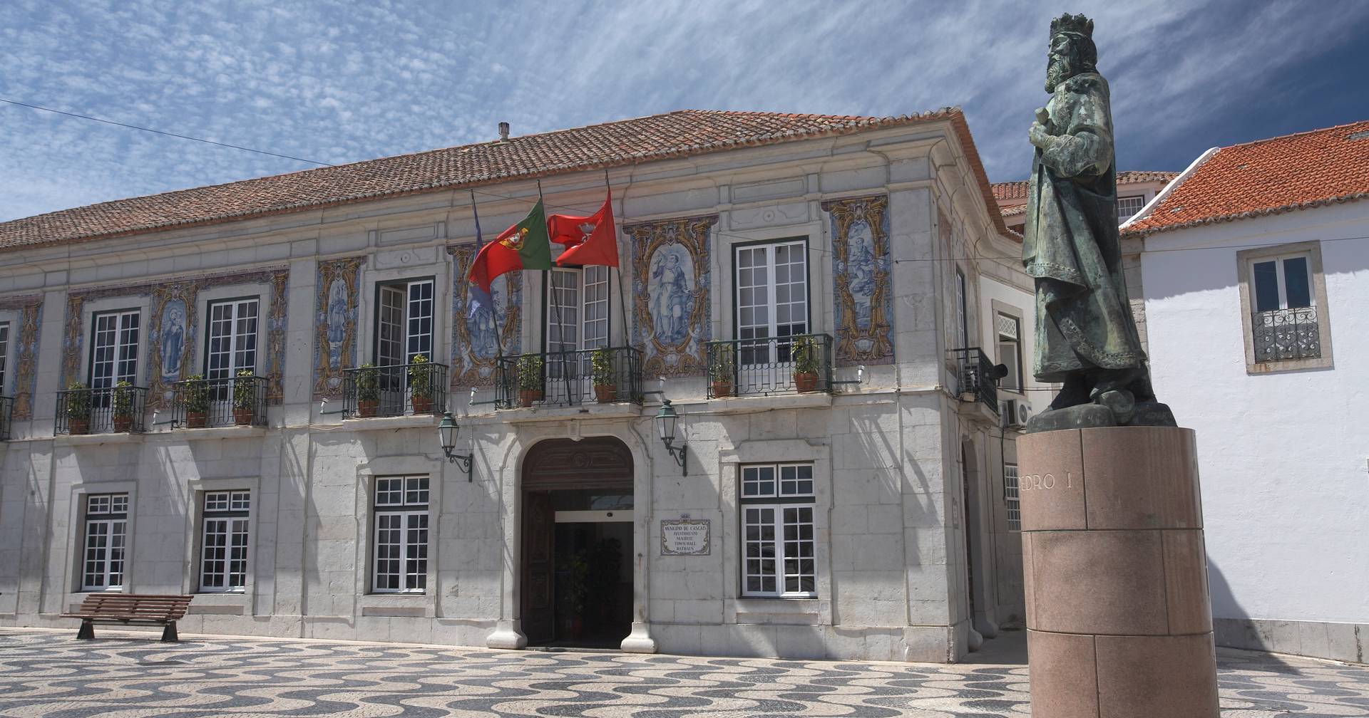 Autárquicas: quem são os atuais presidentes dos 308 municípios?