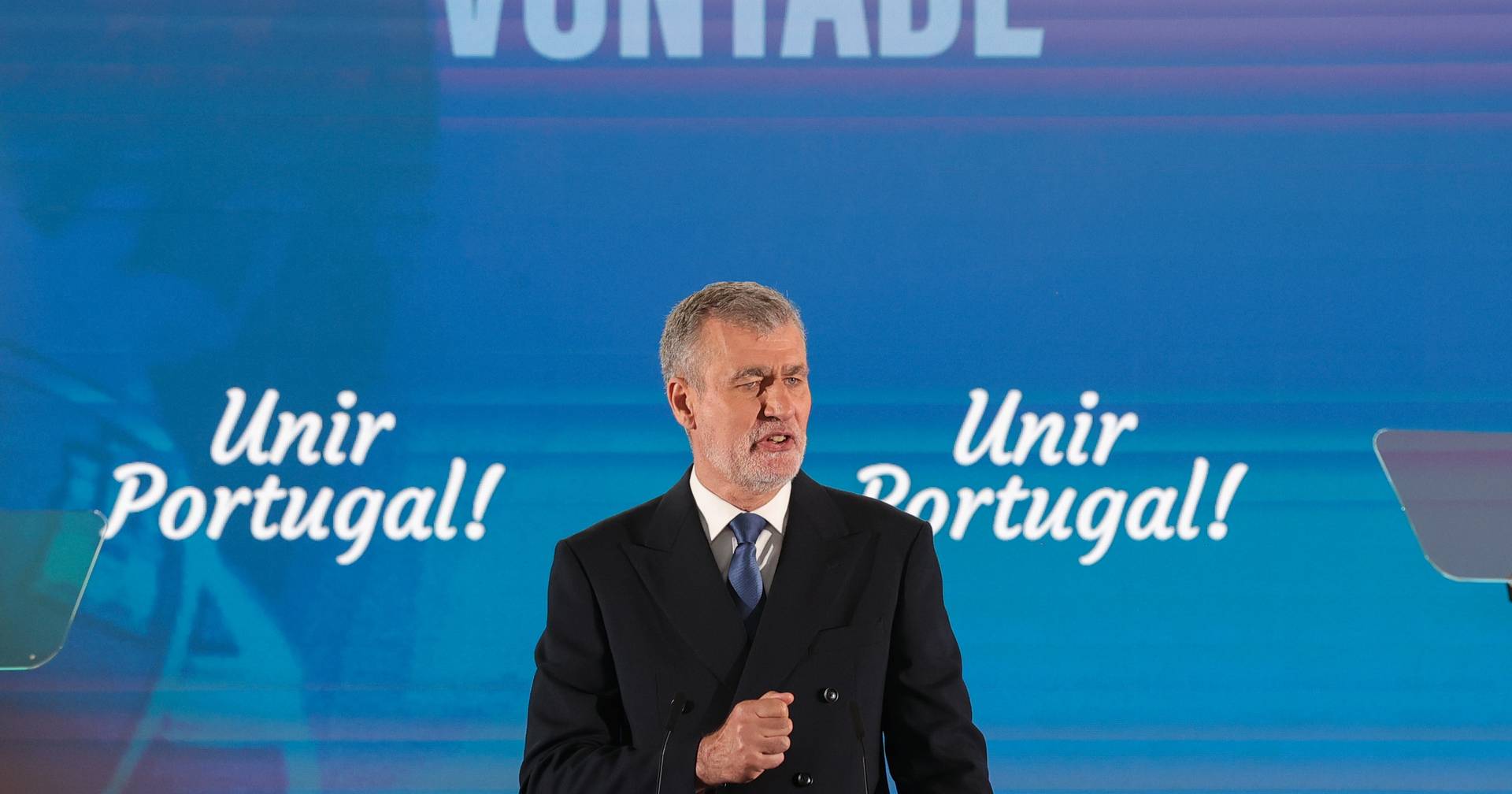Presidenciais: sondagem da Intercampus dá empate técnico entre Gouveia e Melo, Marques Mendes e André Ventura