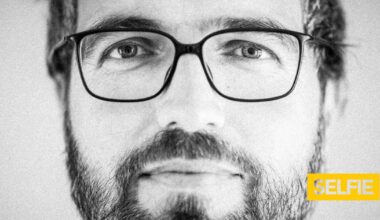 Após morte de músico, Pedro Chagas Freitas desabafa: "Ele queria ser normal. Ridículo. Nunca seria normal"