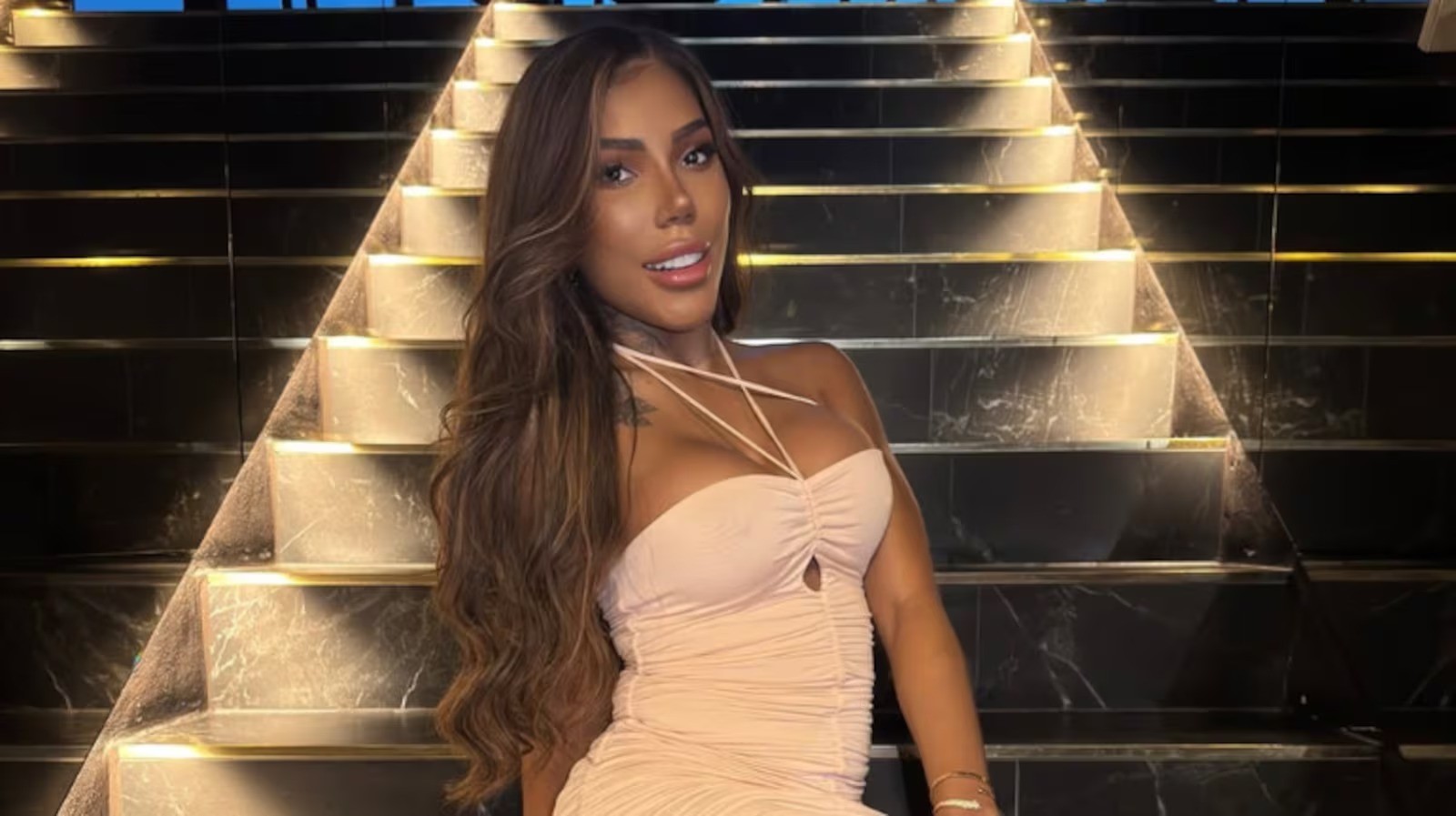 Carol Lekker: influenciadora e Miss Bumbum em 2022 — Foto: Reprodução/Instagram