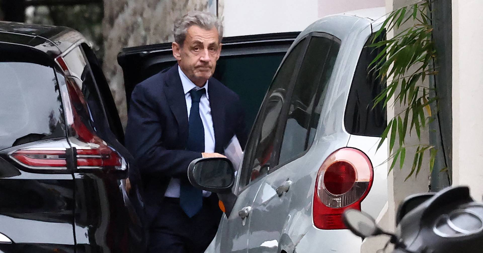 Antigo presidente francês Sarkozy já sabe detalhes da detenção