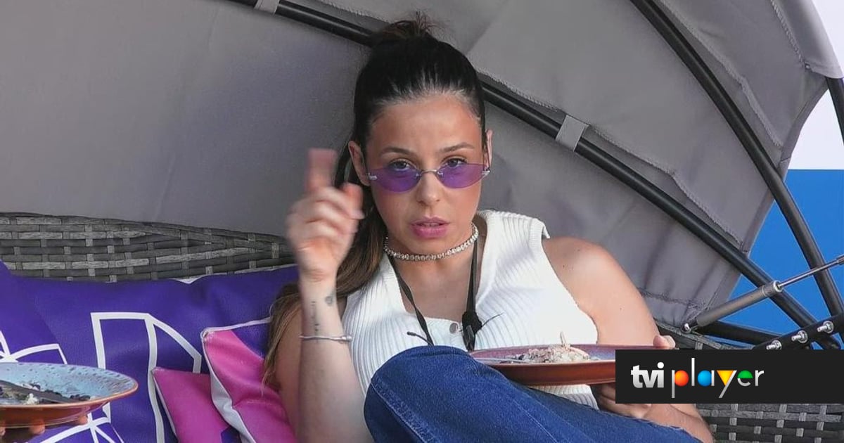 Vera lança teoria: «Se o teu segredo já foi impactante, este vai ser mais, envolve traição» - TVI Player