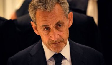 De Presidente a prisioneiro: Sarkozy a dias de se tornar primeiro ex-chefe de Estado da UE a cumprir pena de prisão