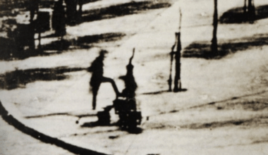 o primeiro registro fotográfico de uma pessoa foi feita por pura coincidência