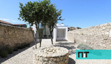 Este arquiteto português transformou a casa dos avós num atelier premiado “com memória” — NiT