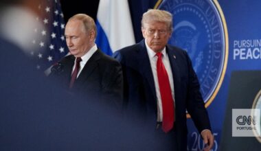 Kremlin ameaça "danos colossais" nas relações com os EUA se Trump vender mísseis Tomahawk à Ucrânia