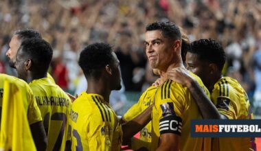 Ronaldo continua no topo: os futebolistas mais bem pagos do Mundo