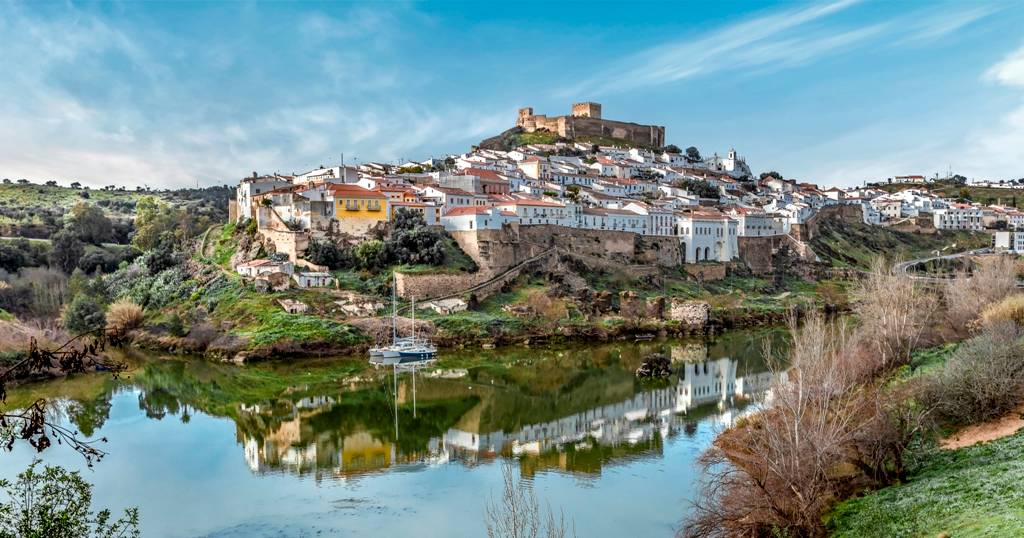 Loriga, Mértola e Vila Nogueira de Azeitão distinguidas com o prémio “Melhor Aldeia Turística 2025”