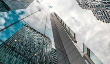 Na China, há arranha-céus tão altos que surgiu uma nova profissão