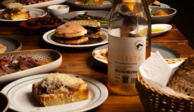 Se parares em Alverca, senta-te nesta taberna onde "nada é escolhido ao acaso"