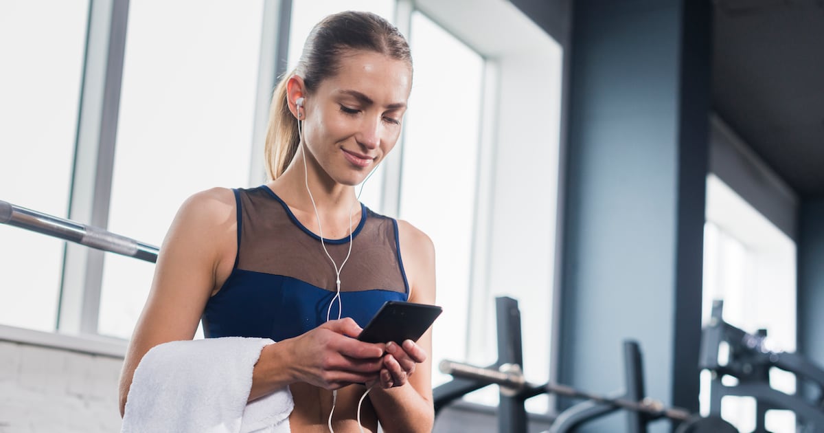 Popularidade de apps fitness cresce, mas uso sem orientação pode trazer riscos à saúde – Noticias R7
