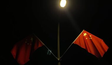 China acusa EUA de ciberataque contra instituição responsável pela hora oficial
