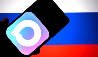 O novo espião russo que invadiu os telemóveis na Rússia