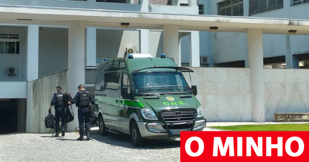 Pena suspensa para homem que roubou duas idosas e andou quilómetros a fugir à GNR