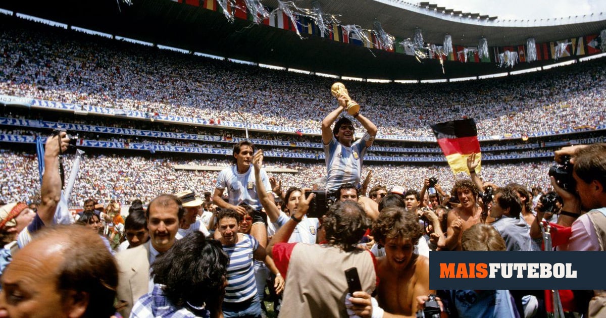 Morreu o adepto que carregou Maradona em ombros no México 86