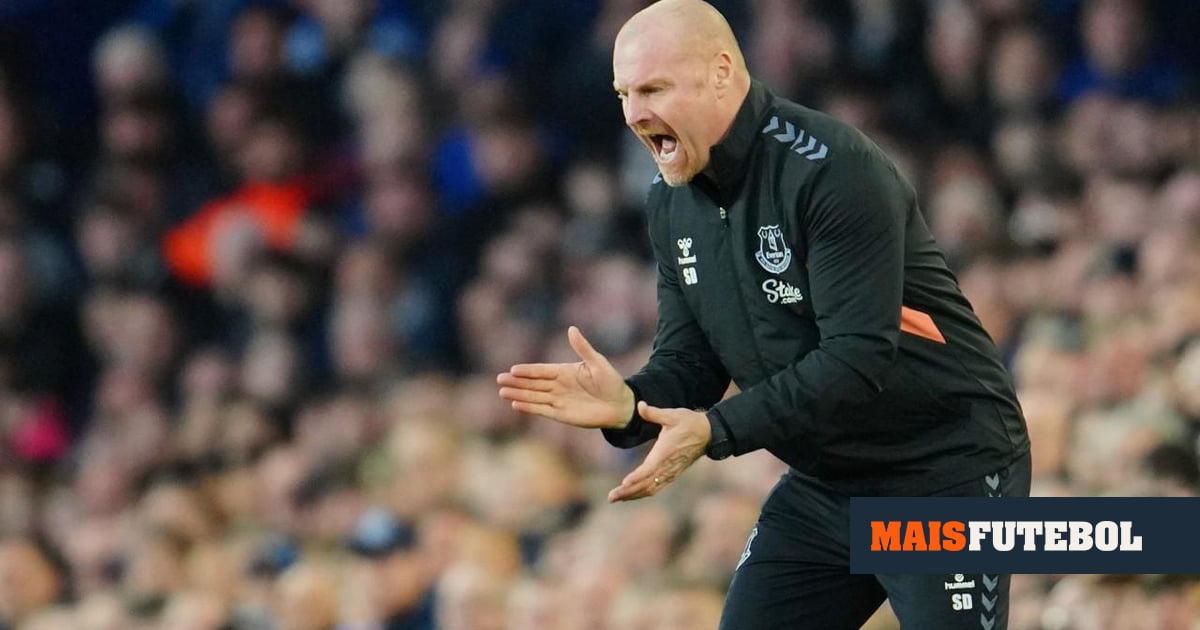 OFICIAL: Nottingham Forest anuncia Sean Dyche, que se estreia frente ao FC Porto