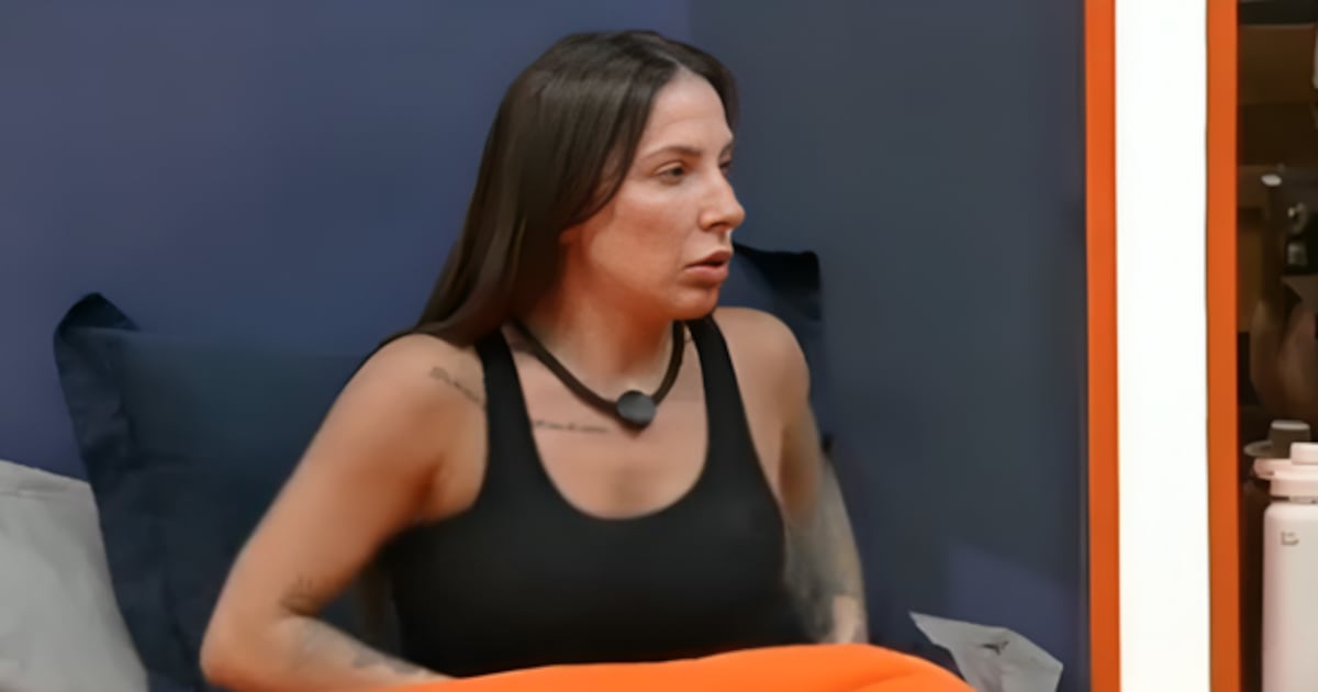 ‘Roupa de trato no lugar que eu durmo?’ – Record