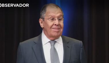 Rússia rejeita pôr fim à guerra durante reunião em Budapeste – Observador