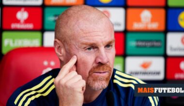 Treinador do Nottingham Forest elogia FC Porto: «Tem uma boa equipa»