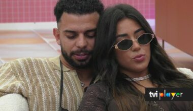 Fábio e Liliana trocam 'juras de amor': «Gosto muito de ti. Não vão ser estes bananas que nos vão separar - TVI Player