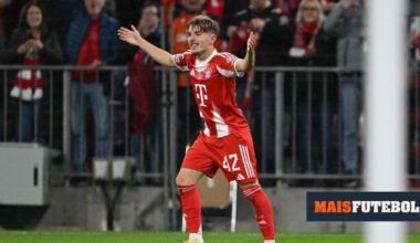 Champions: jovem de 17 anos faz história com golaço na goleada do Bayern