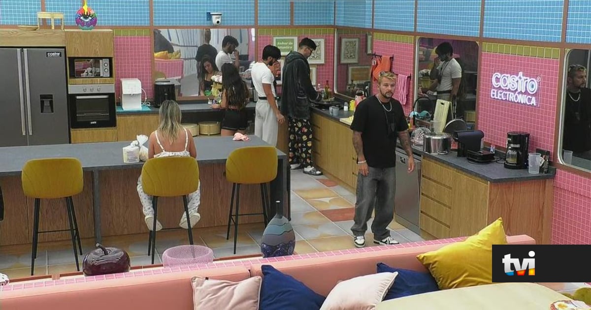 «Baixa a bolinha!»: Marisa Susana e Dylan entram em despique logo de manhã - Secret Story