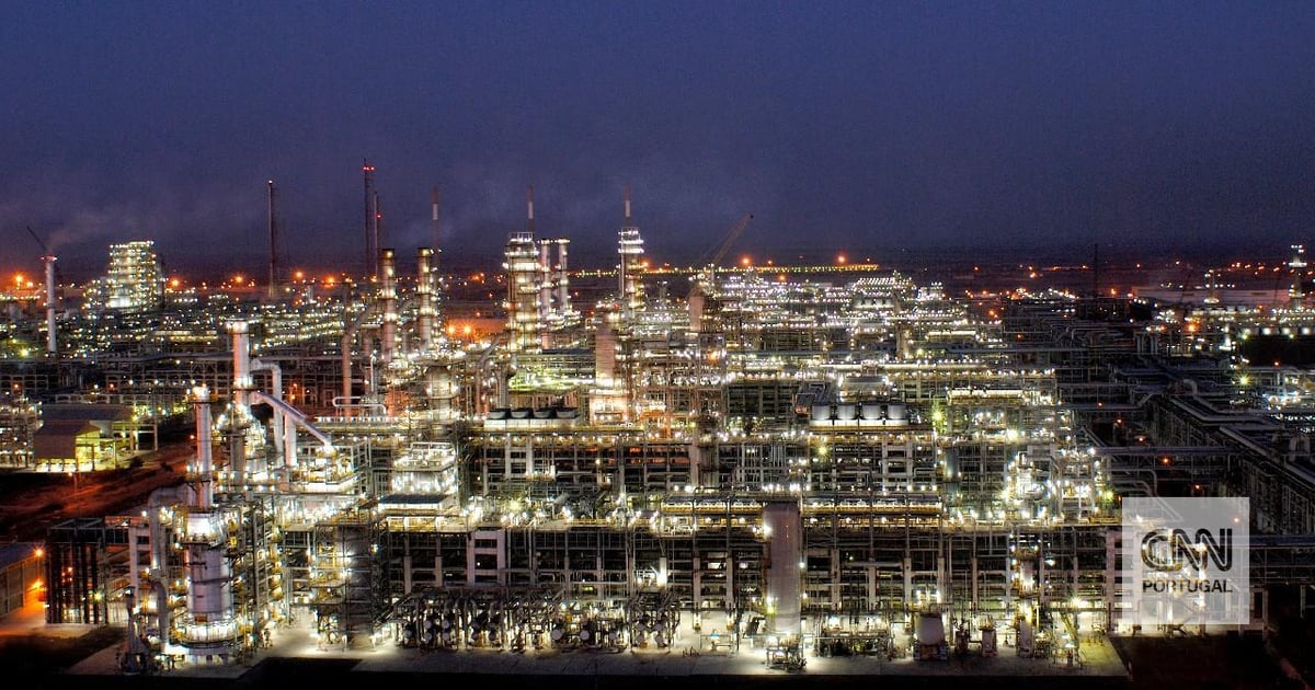 "Haverá um corte enorme". Índia prepara-se para reduzir drasticamente importações de petróleo russo após sanções dos EUA